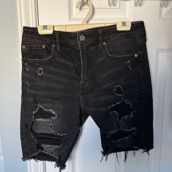 Black American Eagle Jean Shorts. - Picture 1 of 4
